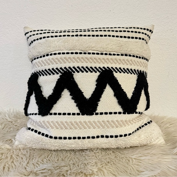 Black & White Textured Boho Accent Pillow Cover - Picture 5 of 10